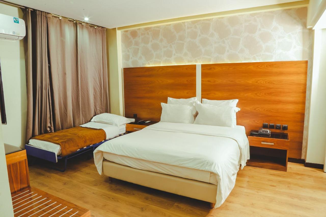 Hotel Perce Neige Ифран Екстериор снимка