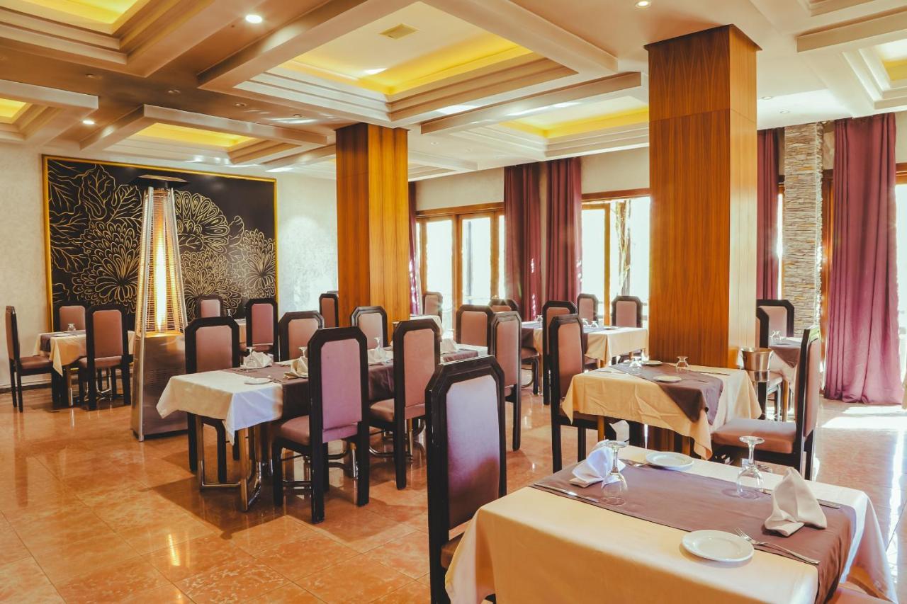Hotel Perce Neige Ифран Екстериор снимка